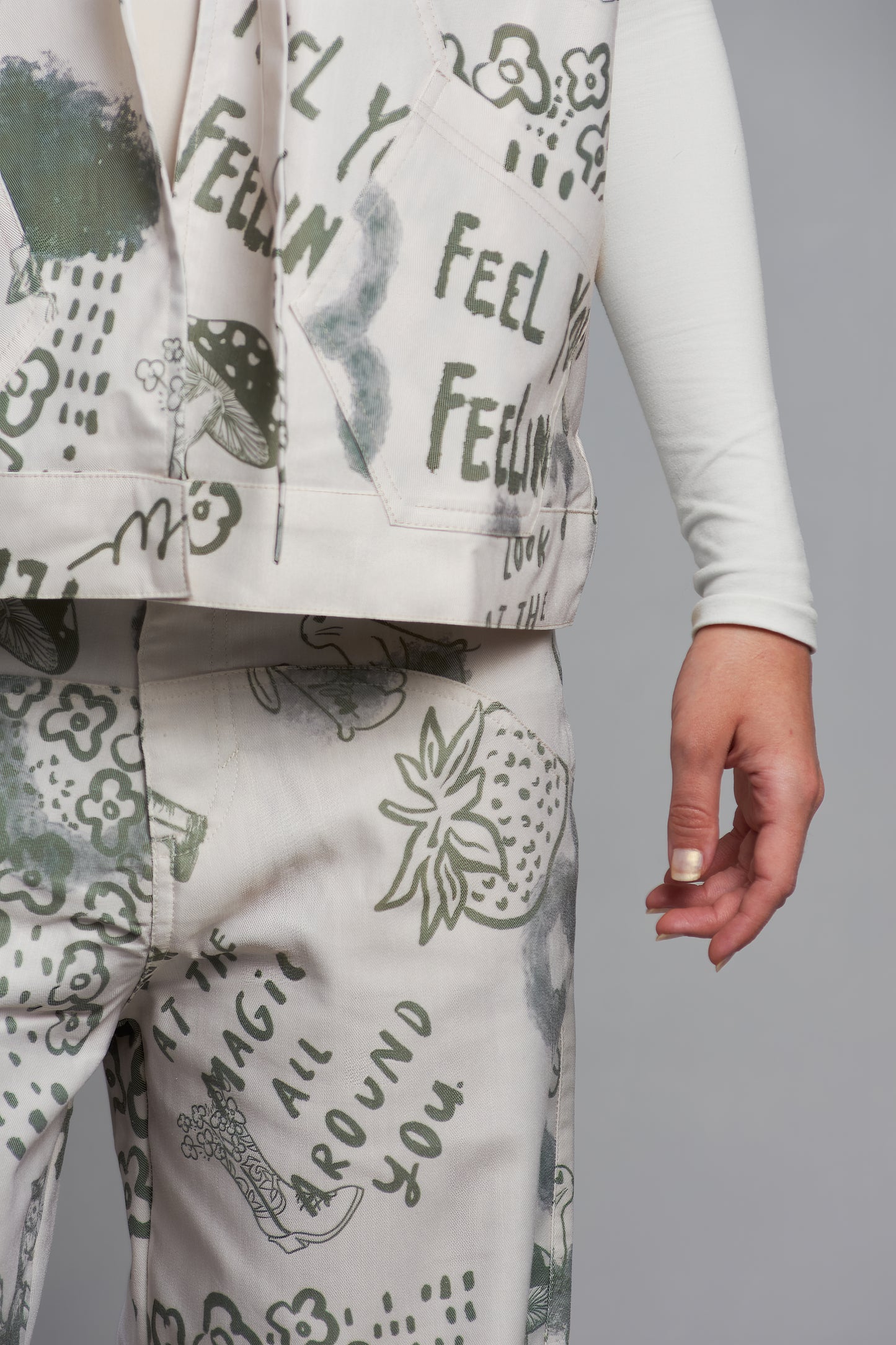 CHALECO GROW DREAMS CREMA VERDE