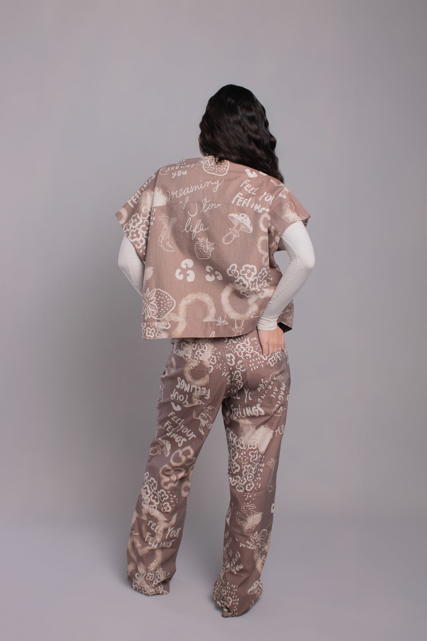 CHALECO GROW DREAMS CAFE