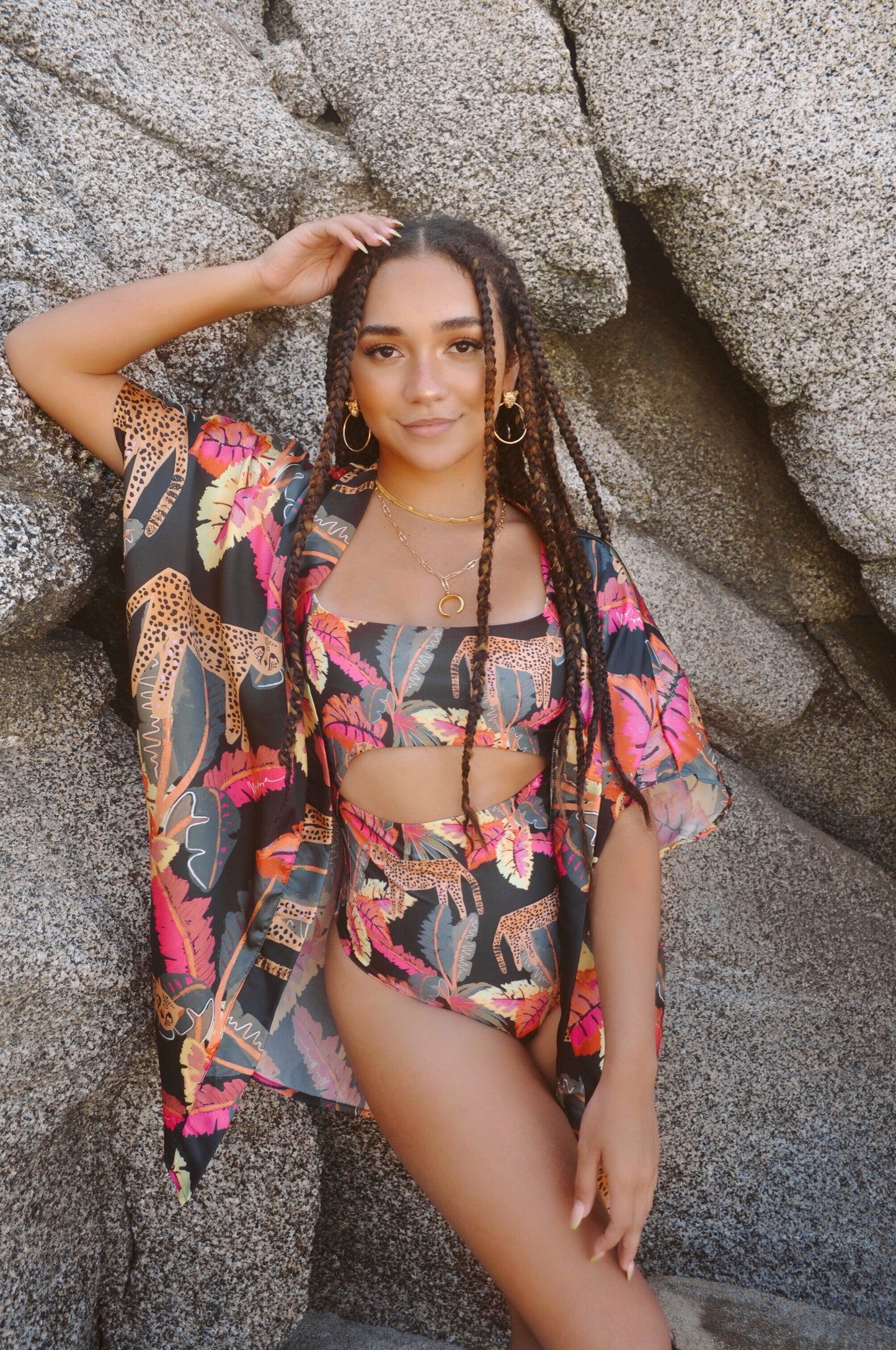 SALIDA DE BAÑO BLACK MARA