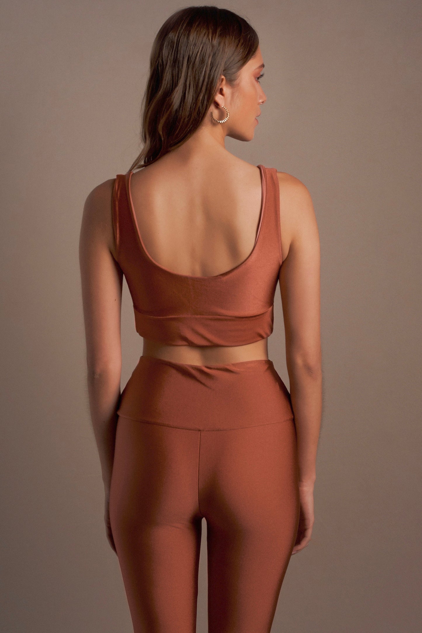SET NUDE